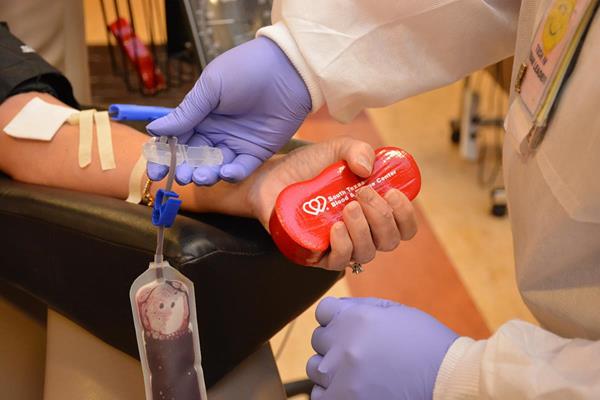 New Type of Blood Transfusion on Medical Helicopters Promises to Improve Survival Rates