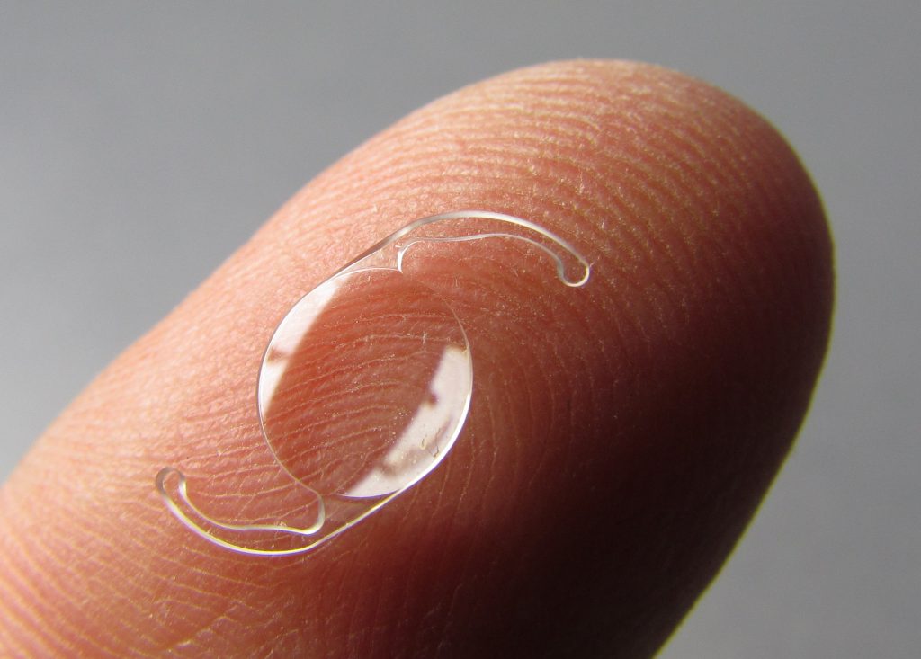 Johnson & Johnson Announces Intraocular Lens for European Cataract Patients