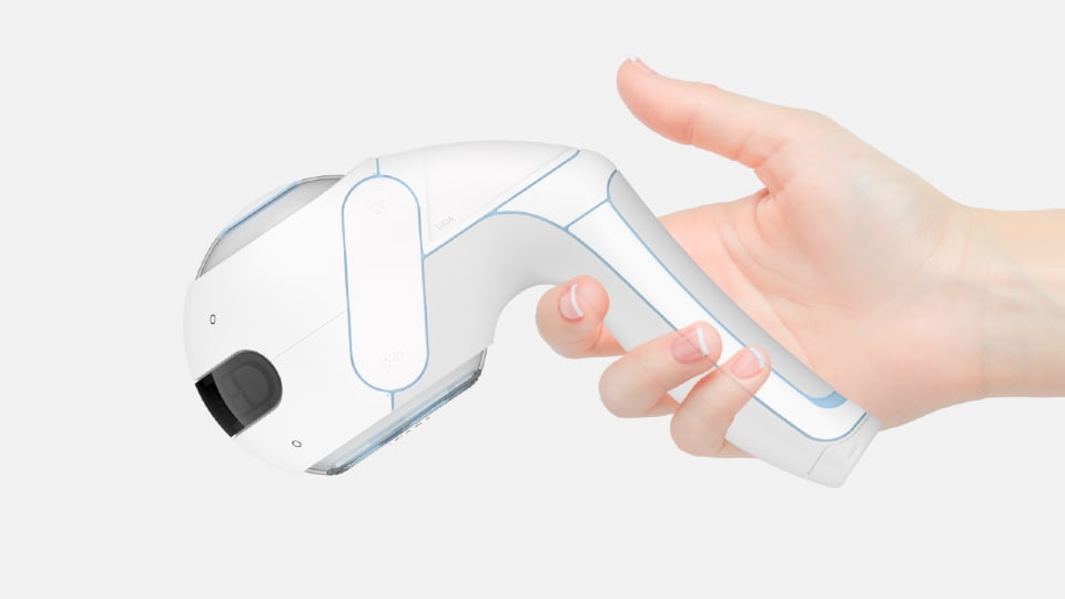 Student Designs Guide Device for Visually Impaired People Without Guide Dogs